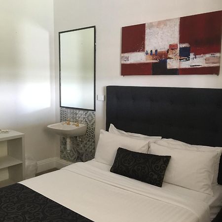 Caledonian Hotel Motel Echuca Extérieur photo